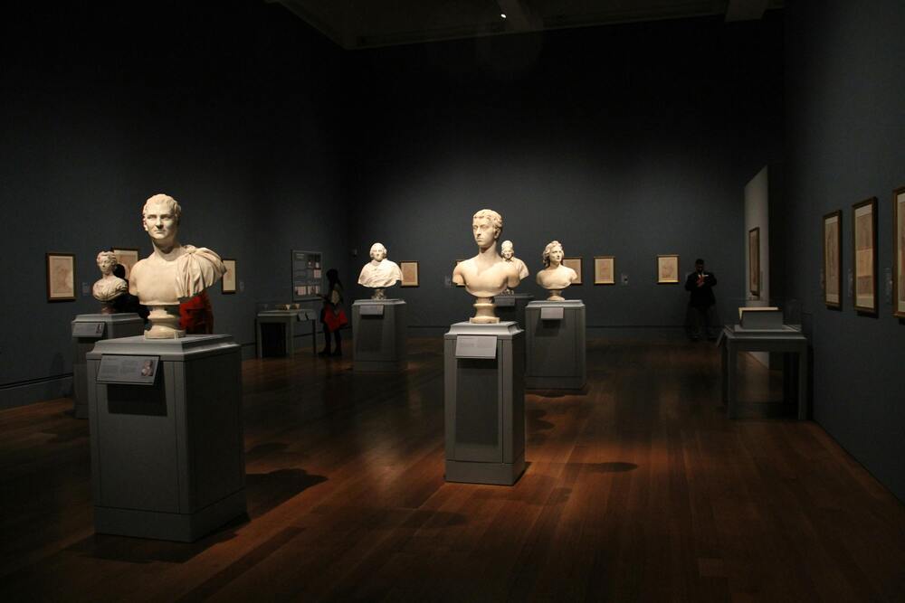 Art gallery with luxury pieces